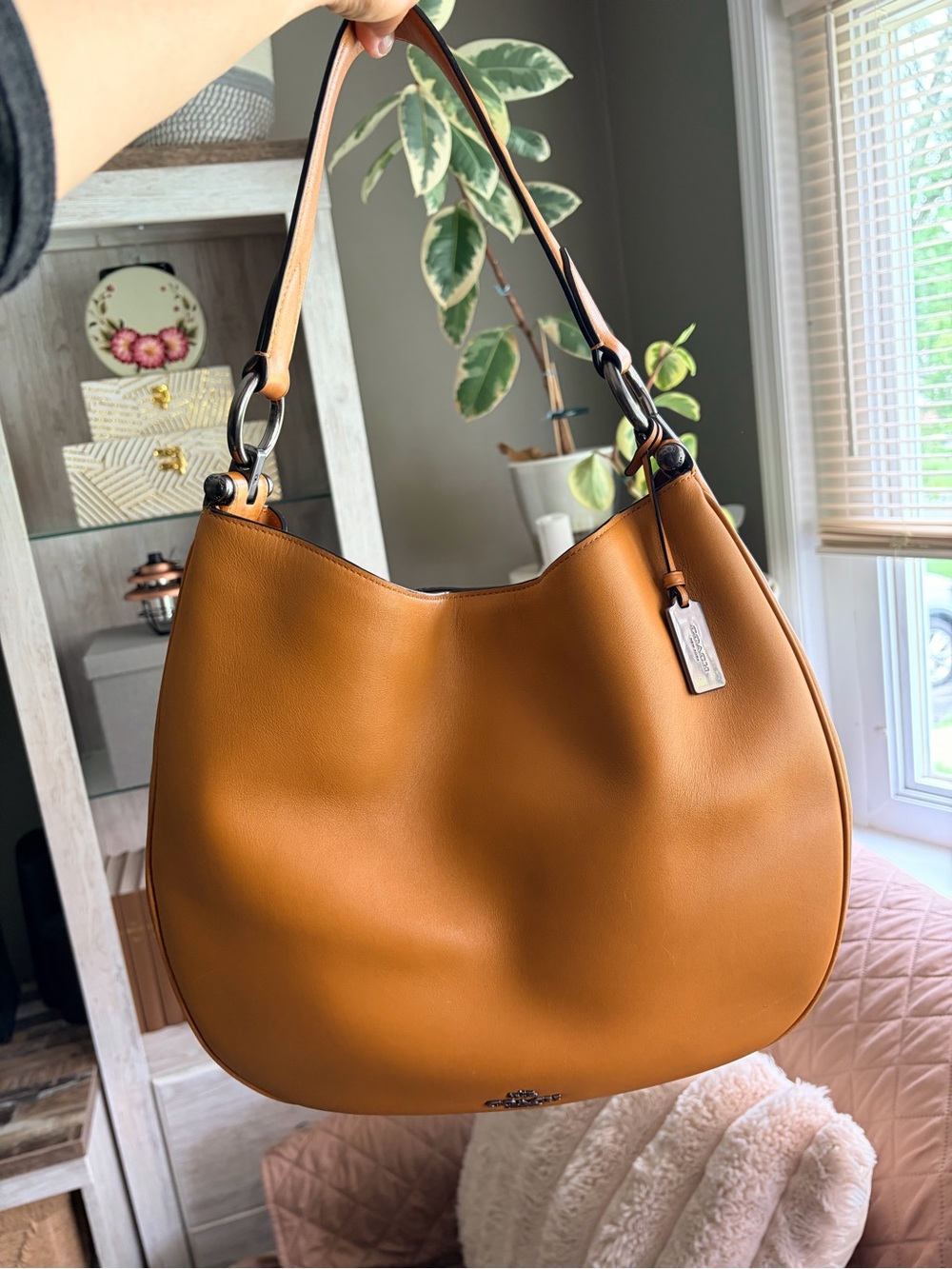 Coach Leather Hobo Nomad Shoulder Bag - Picture 2 of 13